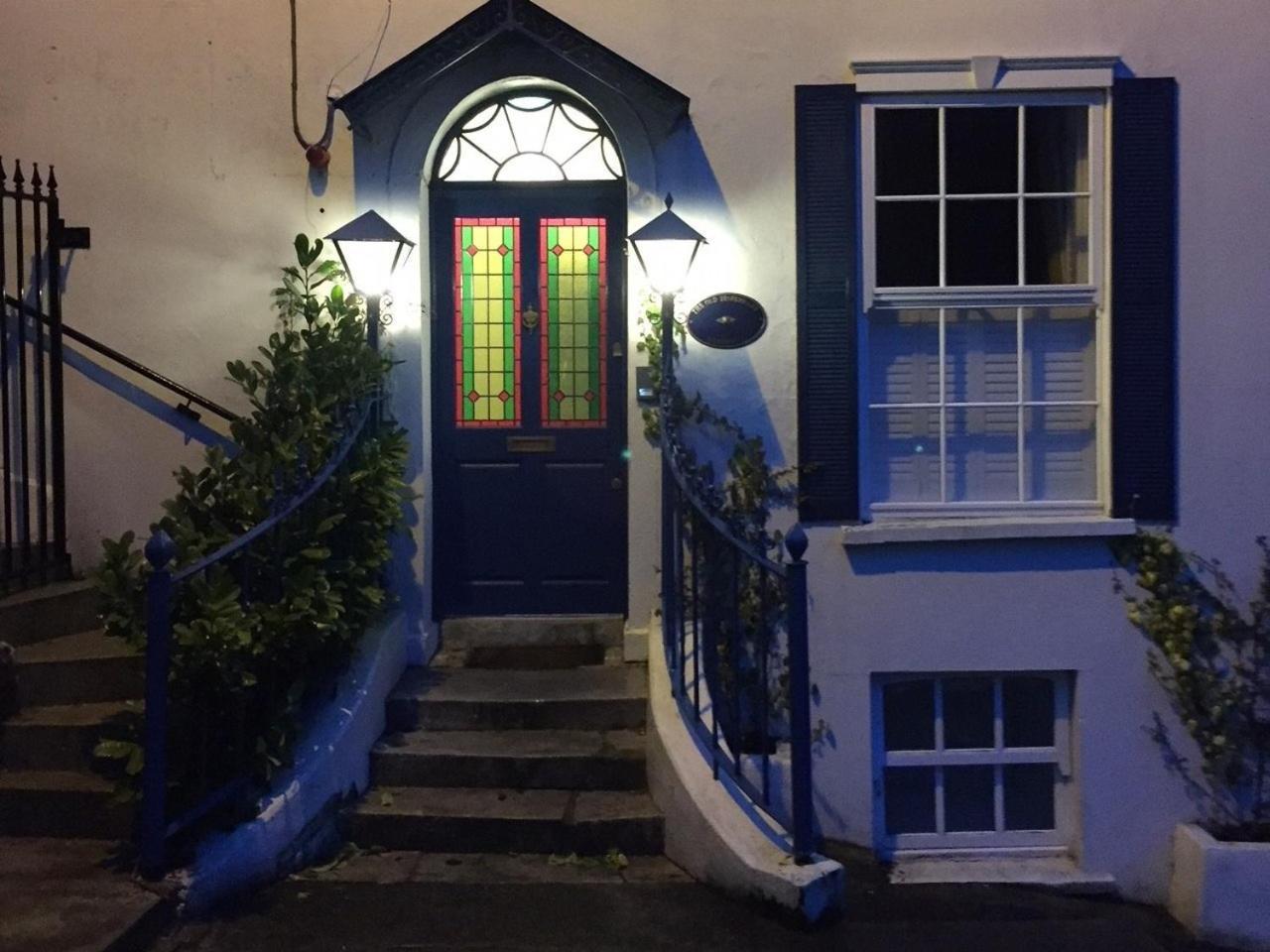 ホテル The Old Dispensary キンセール エクステリア 写真
